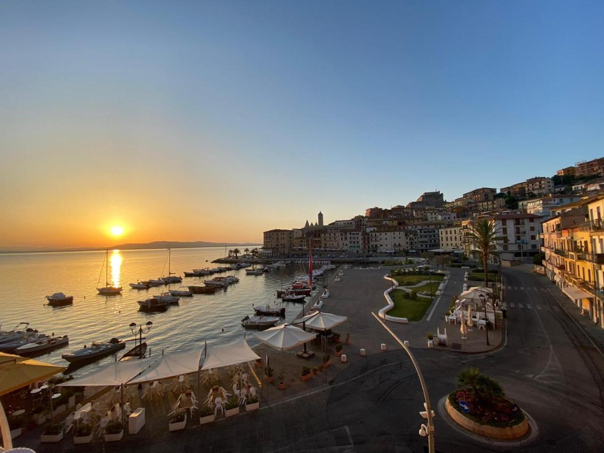 Casa Sul Porto Vista Mozzafiato Διαμέρισμα Porto Santo Stefano  Εξωτερικό φωτογραφία